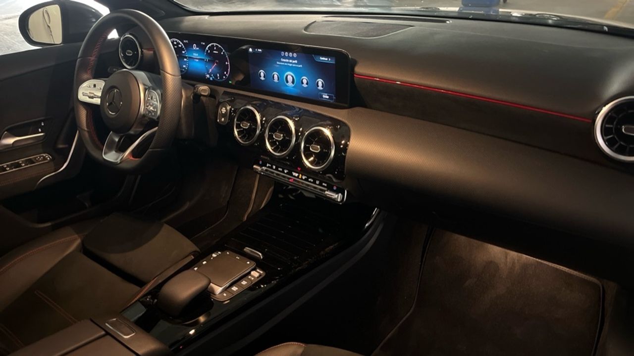 Mercedes Clase A 200 d AMG Line (EURO 6d) - foto 10