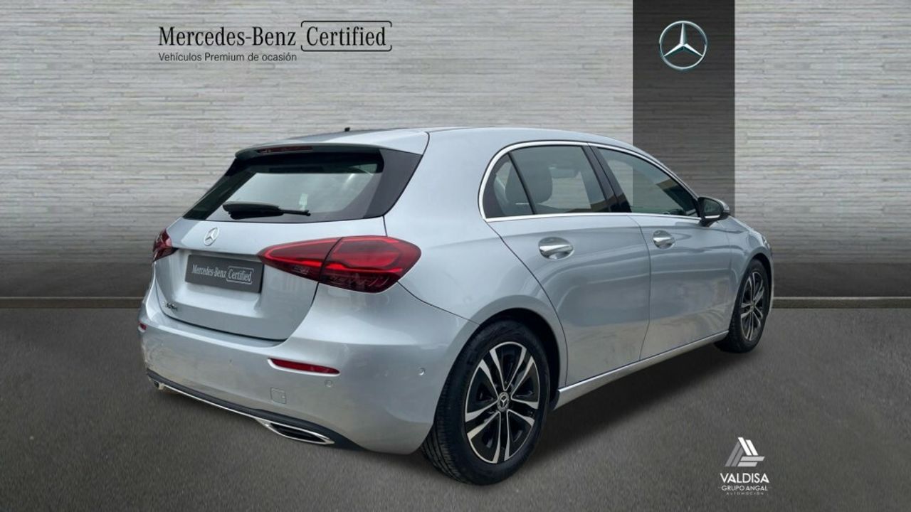 mercedes clase a 2024 / foto grande (2)