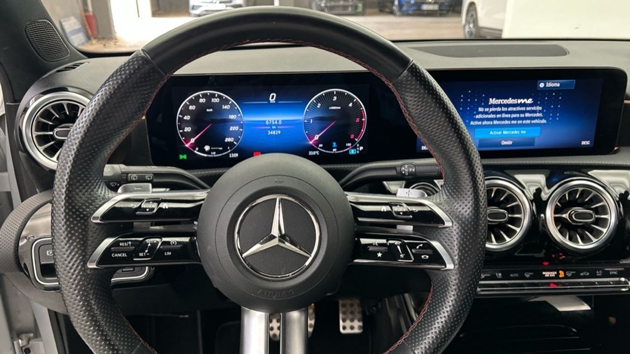 Mercedes Clase A 200 d AMG Line (EURO 6d) - foto 9