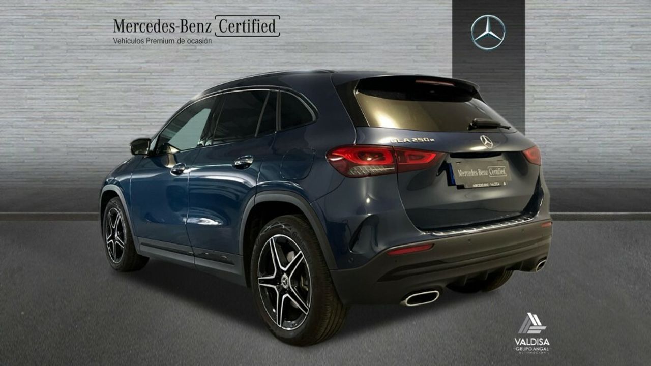 Mercedes GLA 250 e AMG Line (EURO 6d) - foto 4