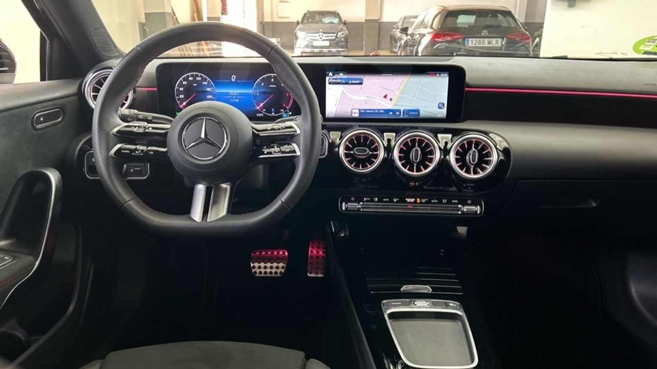 Mercedes Clase A 200 d AMG Line (EURO 6e) - foto 8