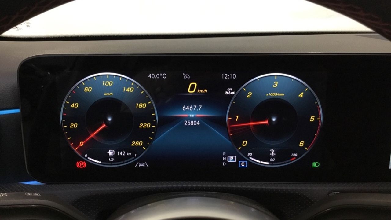 Mercedes Clase A 200 d AMG Line (EURO 6d) - foto 13