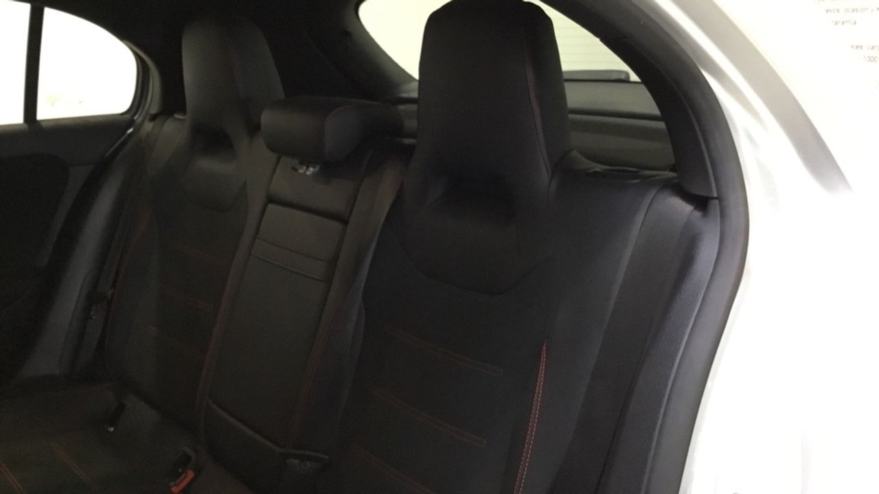 Mercedes Clase A 200 d AMG Line (EURO 6d) - foto 11