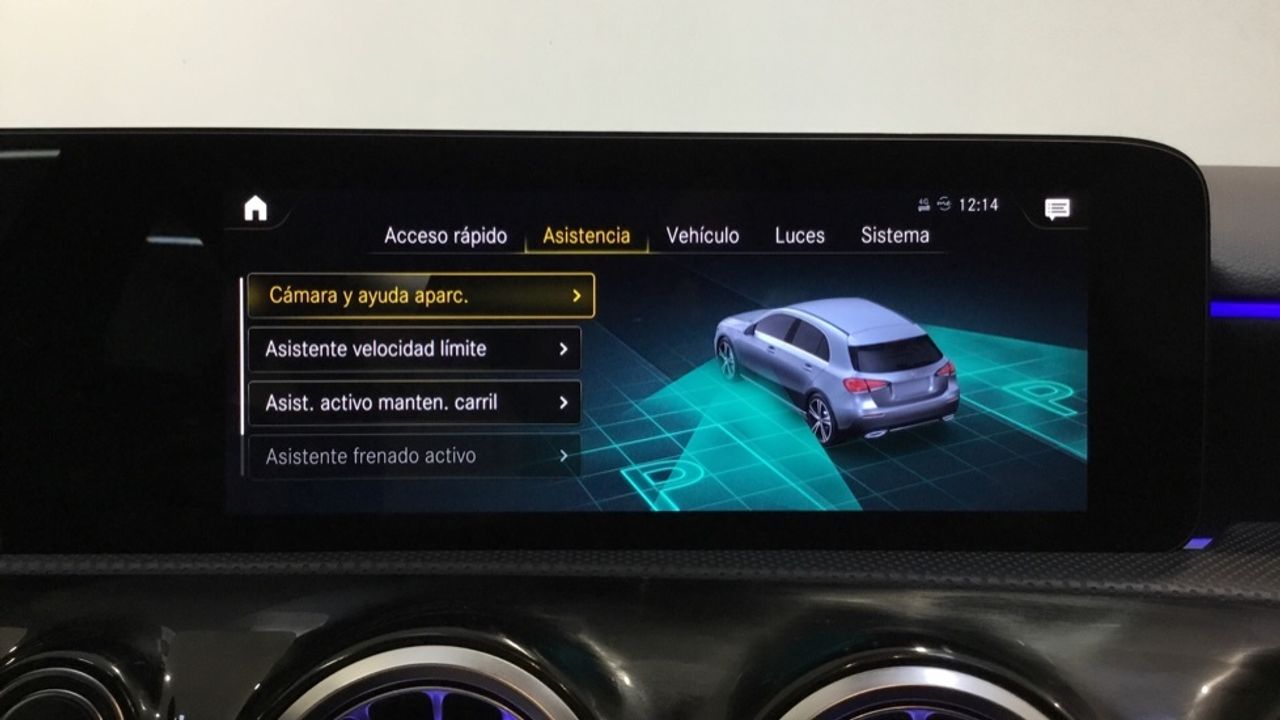 Mercedes Clase A 200 d AMG Line (EURO 6d) - foto 23