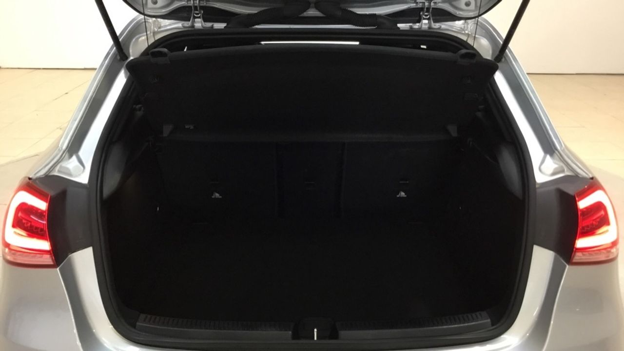 Mercedes Clase A 200 d AMG Line (EURO 6d) - foto 12