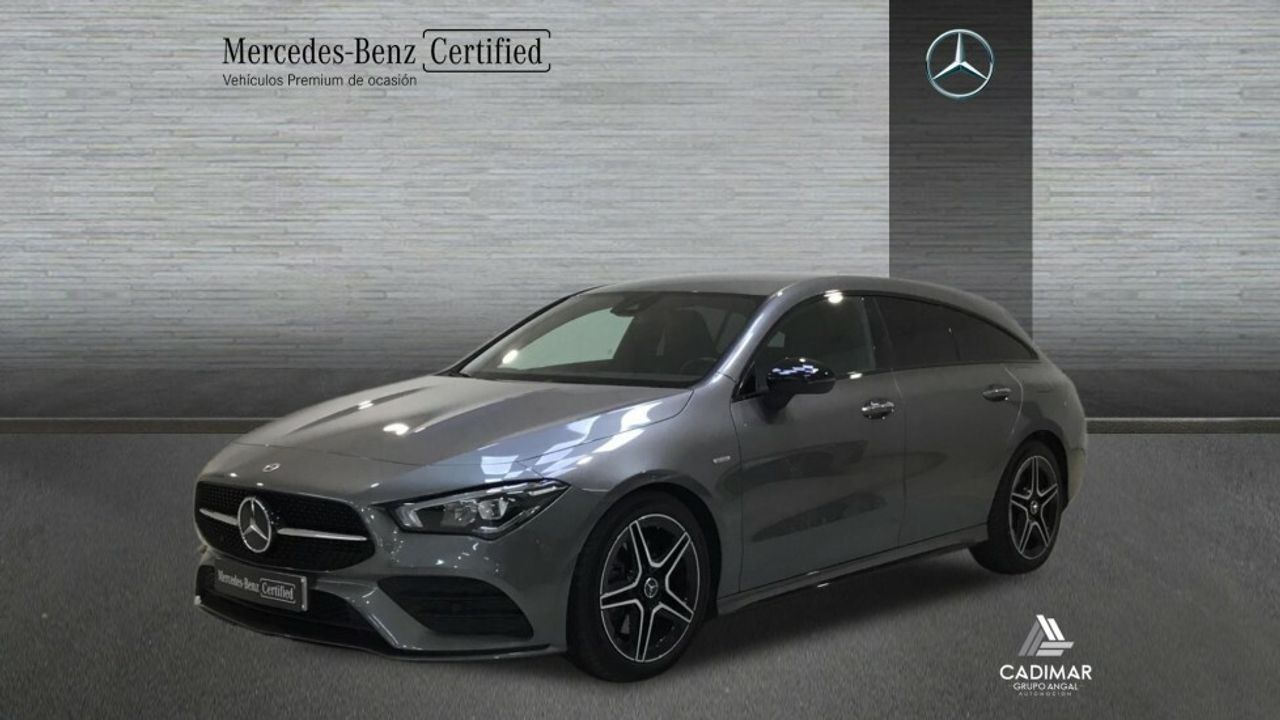 Foto mercedes cla 2021 /
