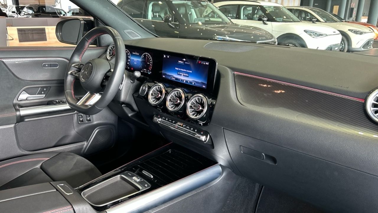 Mercedes GLA 250 e AMG Line (EURO 6d) - foto 10