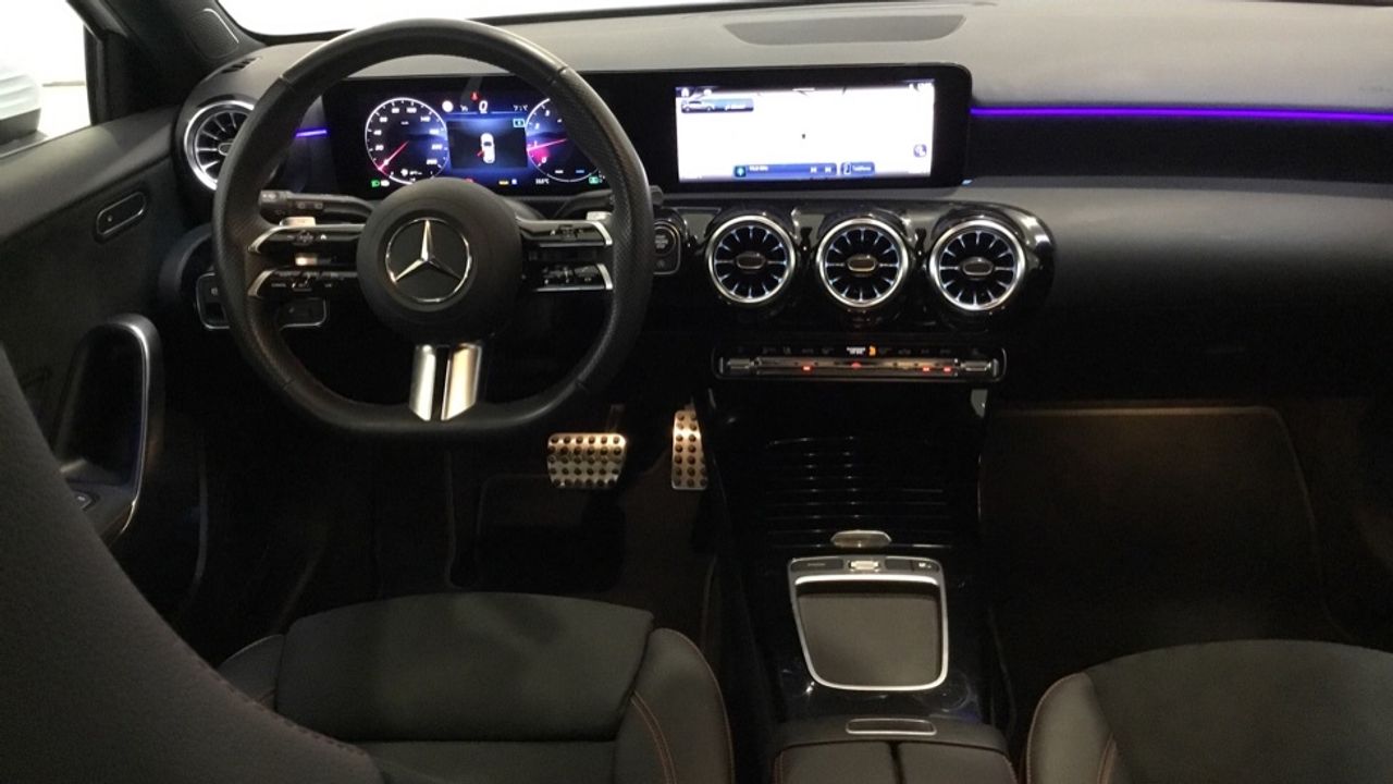 Mercedes Clase A 180 AMG Line (EURO 6d) - foto 8