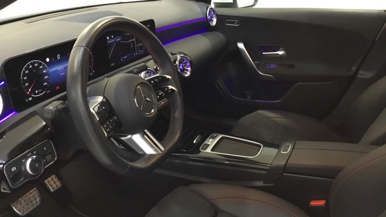 Mercedes Clase A 180 AMG Line (EURO 6d) - foto 6