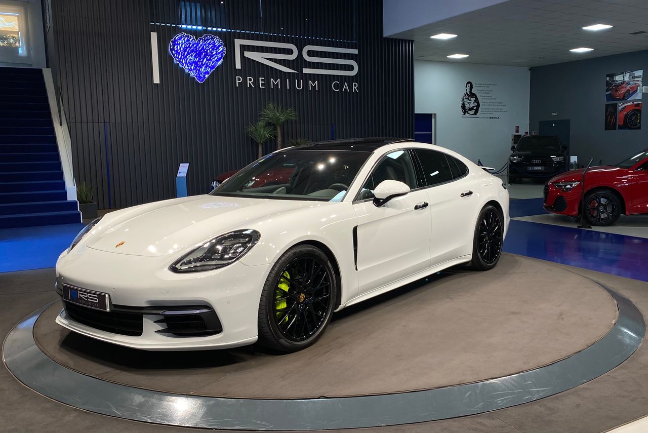 porsche panamera 2018 / foto grande (2)