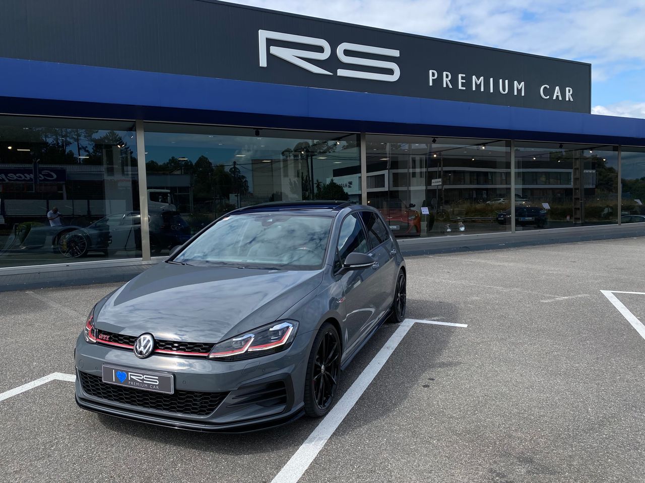 Foto volkswagen golf 2020 /