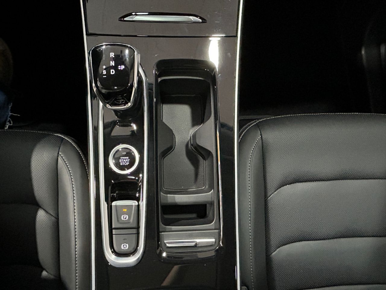 EVO 7  1.5 Turbo DCT 7 plazas GLP - - Foto 24