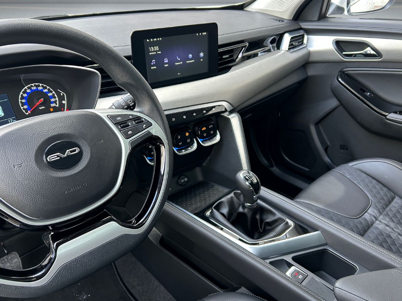 EVO 5  1.5 - - Foto 18