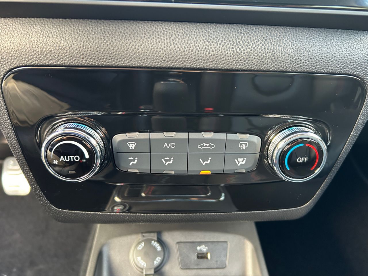 EVO 3  1.5 - - Foto 21