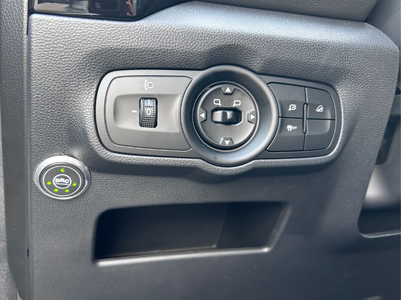 EVO 4  1.5 Cuatro CVT LPG - - Foto 15