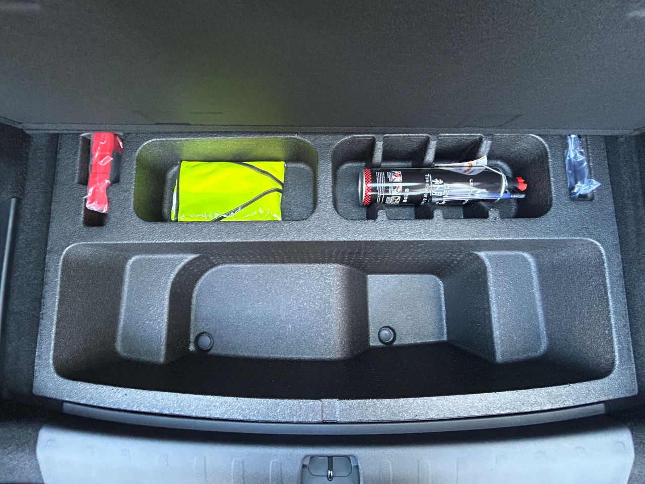 Leapmotor C10  C10 BEV 69.9kWh  Auto Style - Foto 42