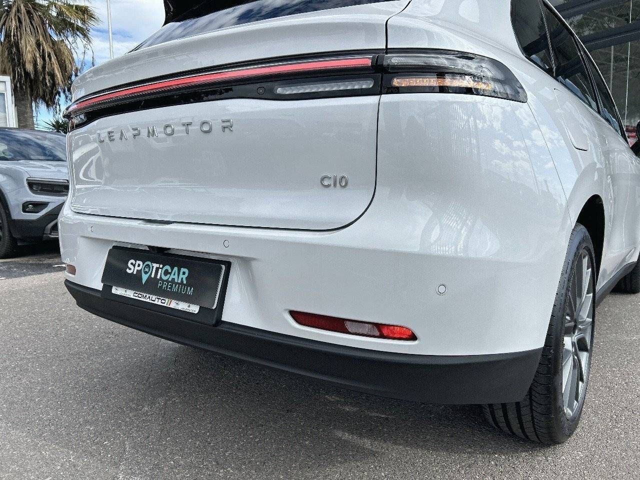 Leapmotor C10  C10 REEV 28.4 kWh  Auto Design - Foto 28