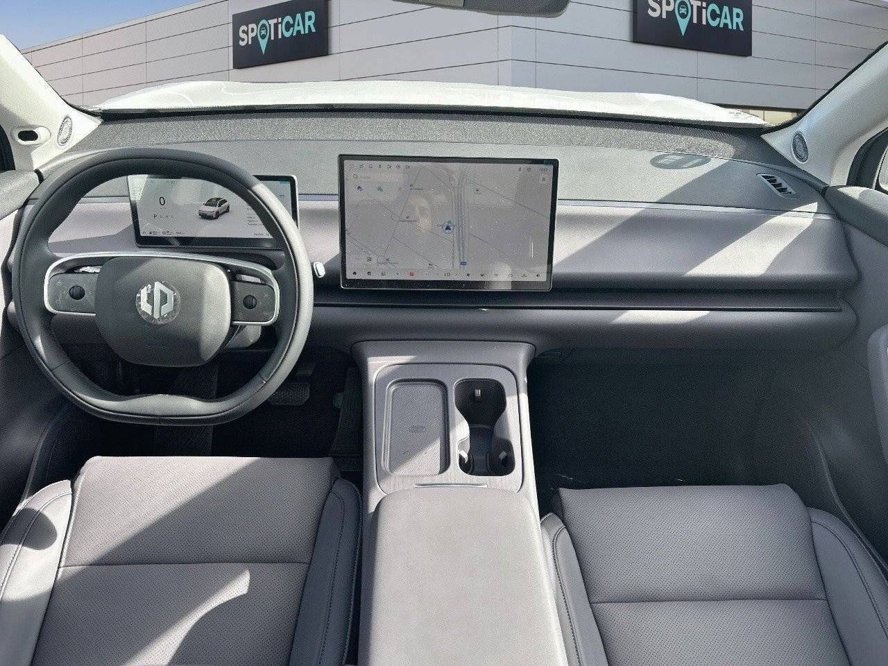 Leapmotor C10  C10 REEV 28.4 kWh  Auto Design - Foto 9