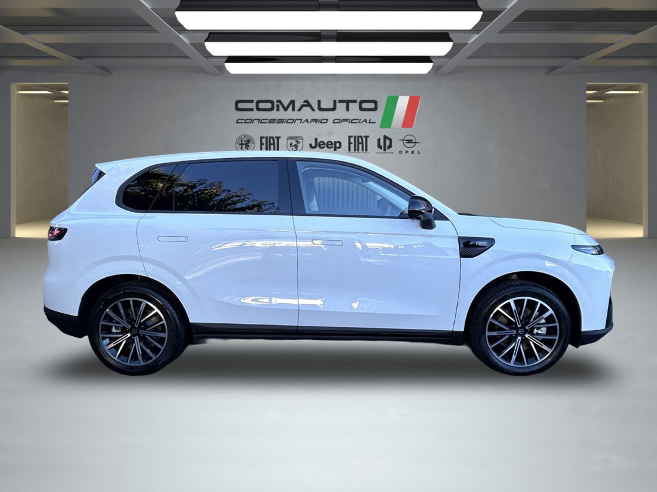 Leapmotor B10  B10 BEV 67.1kWh  Auto DesignProMax - Foto 5