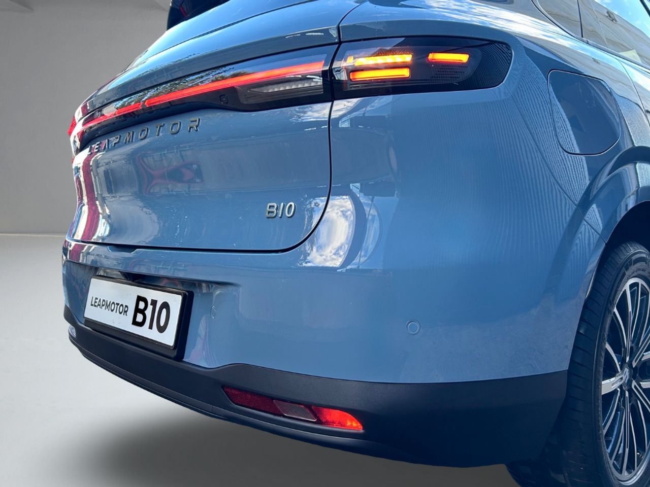Leapmotor B10  B10 BEV 56.2kWh  Auto LifePro - Foto 34