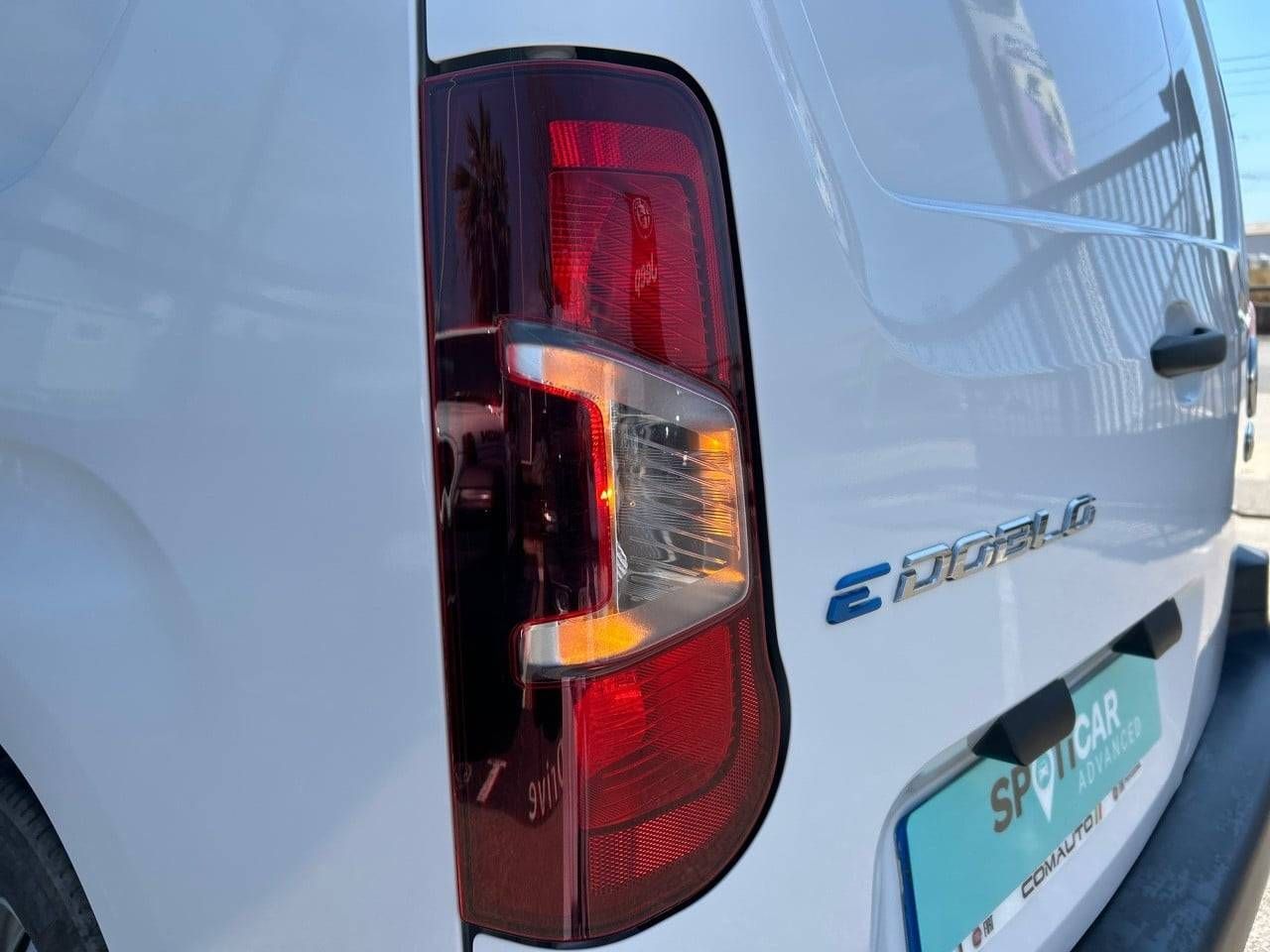 Fiat Doblò eDoblò 3 eDoblò Furgón Maxi 100kW 50kWh L2H1 - - Foto 19