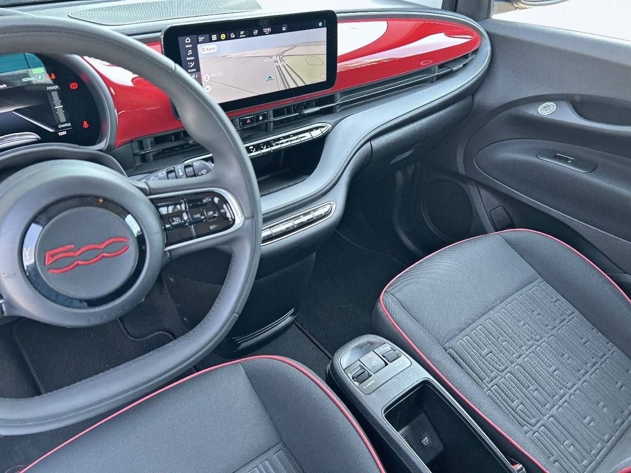 Fiat 500   Hb 320km 85kW (118CV) Red - Foto 23