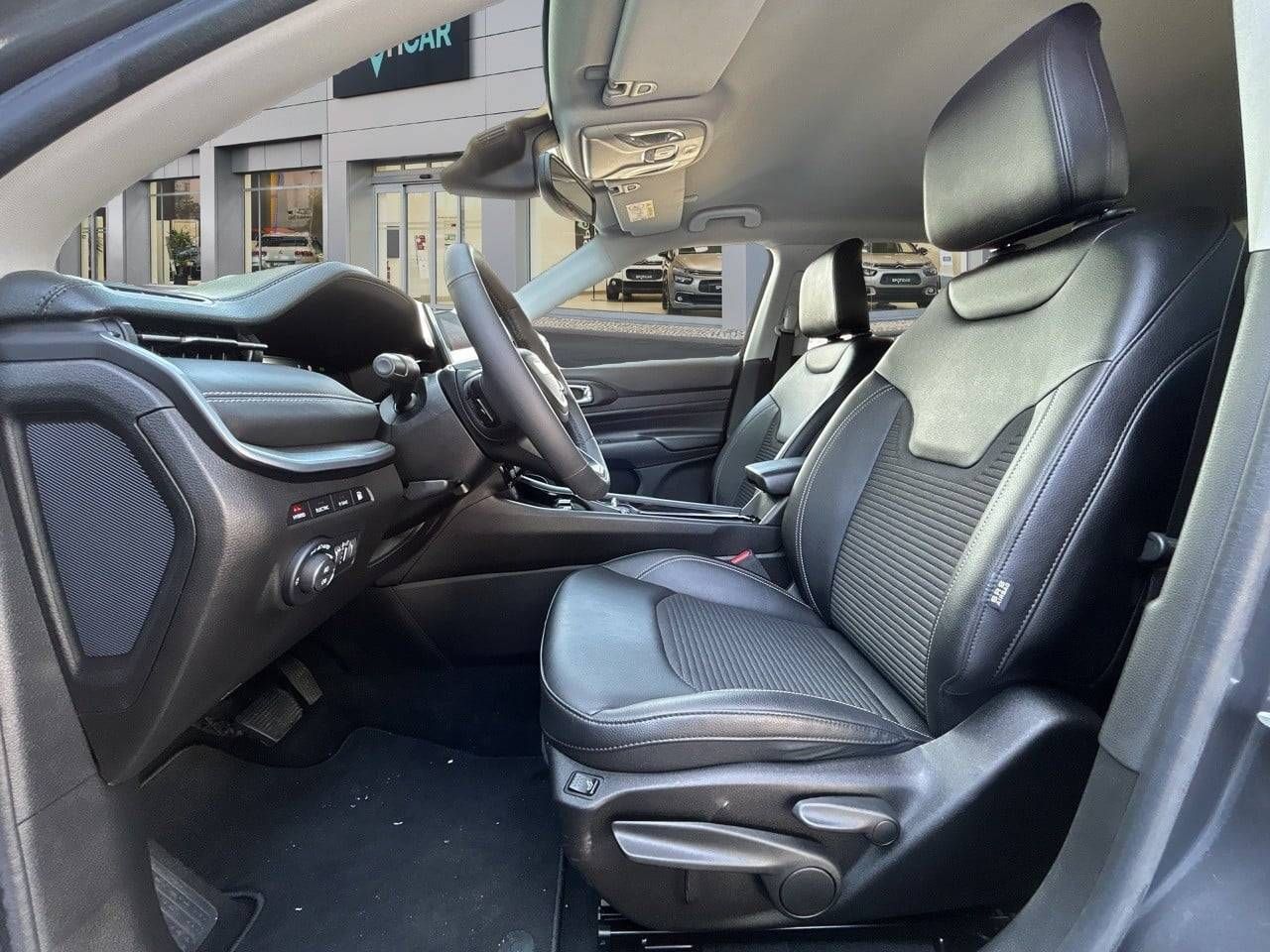 Jeep Compass  4Xe 1.3 PHEV 140kW(190CV)  AT AWD Limited - Foto 10