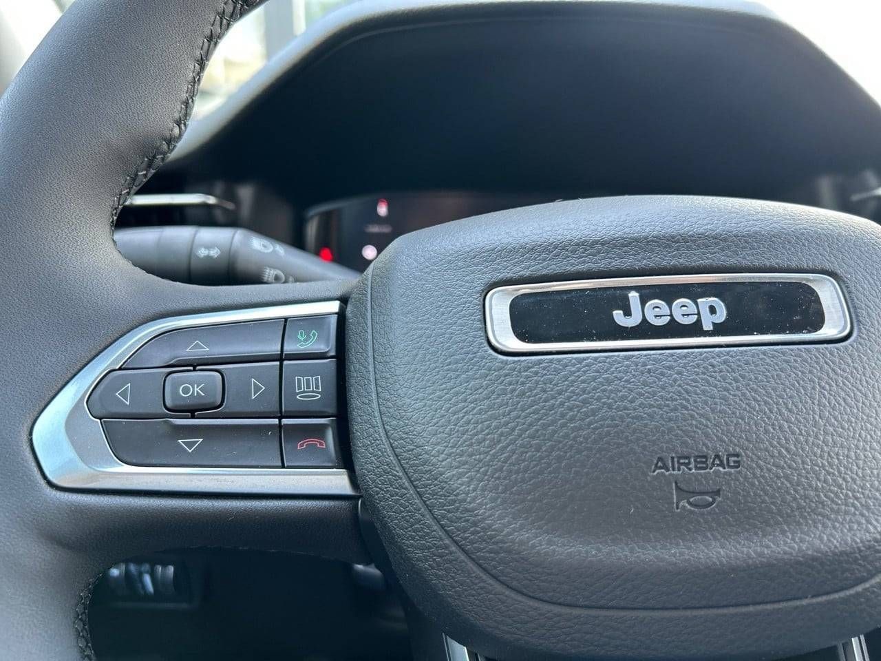 Jeep Compass  4Xe 1.3 PHEV 140kW(190CV)  AT AWD Limited - Foto 16