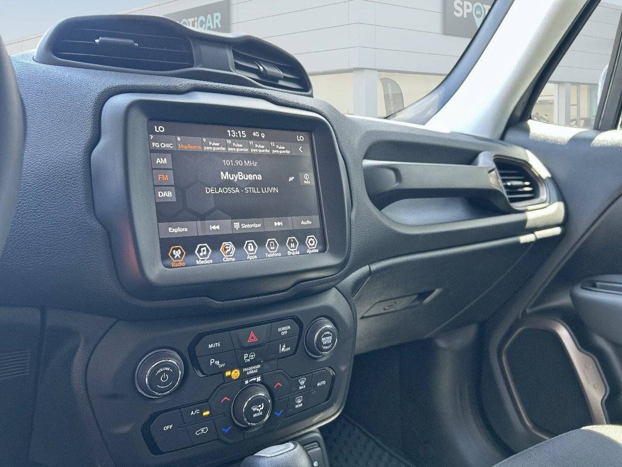 Jeep Renegade  4xe 1.3 PHEV 177 kW(240CV)  AT Upland - Foto 21