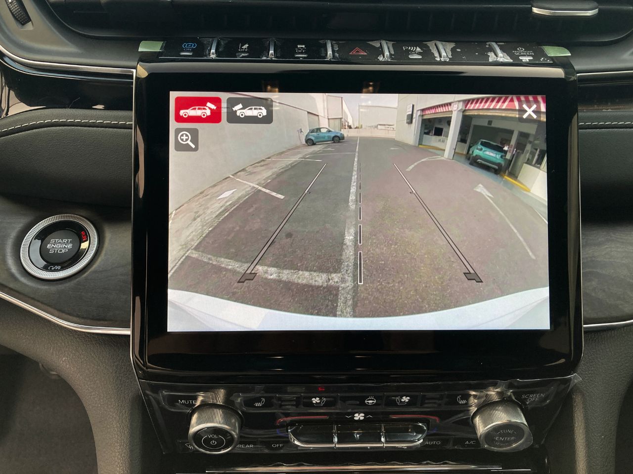 Jeep Grand Cherokee   4xe 2.0 PHEV Overland - Foto 33