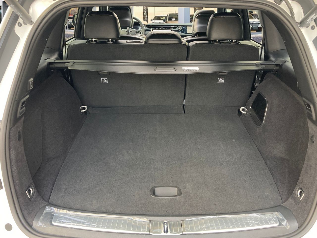 Jeep Grand Cherokee   4xe 2.0 PHEV Overland - Foto 7