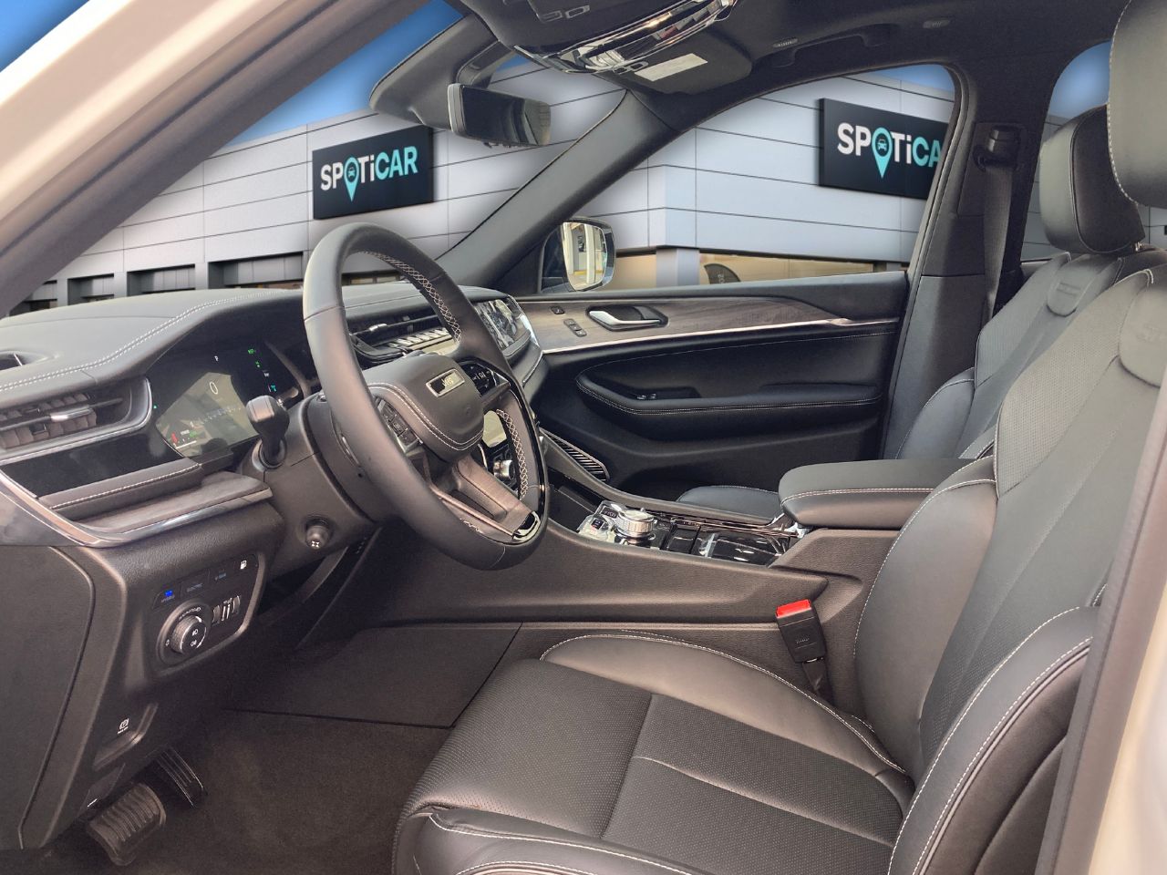 Jeep Grand Cherokee   4xe 2.0 PHEV Overland - Foto 10
