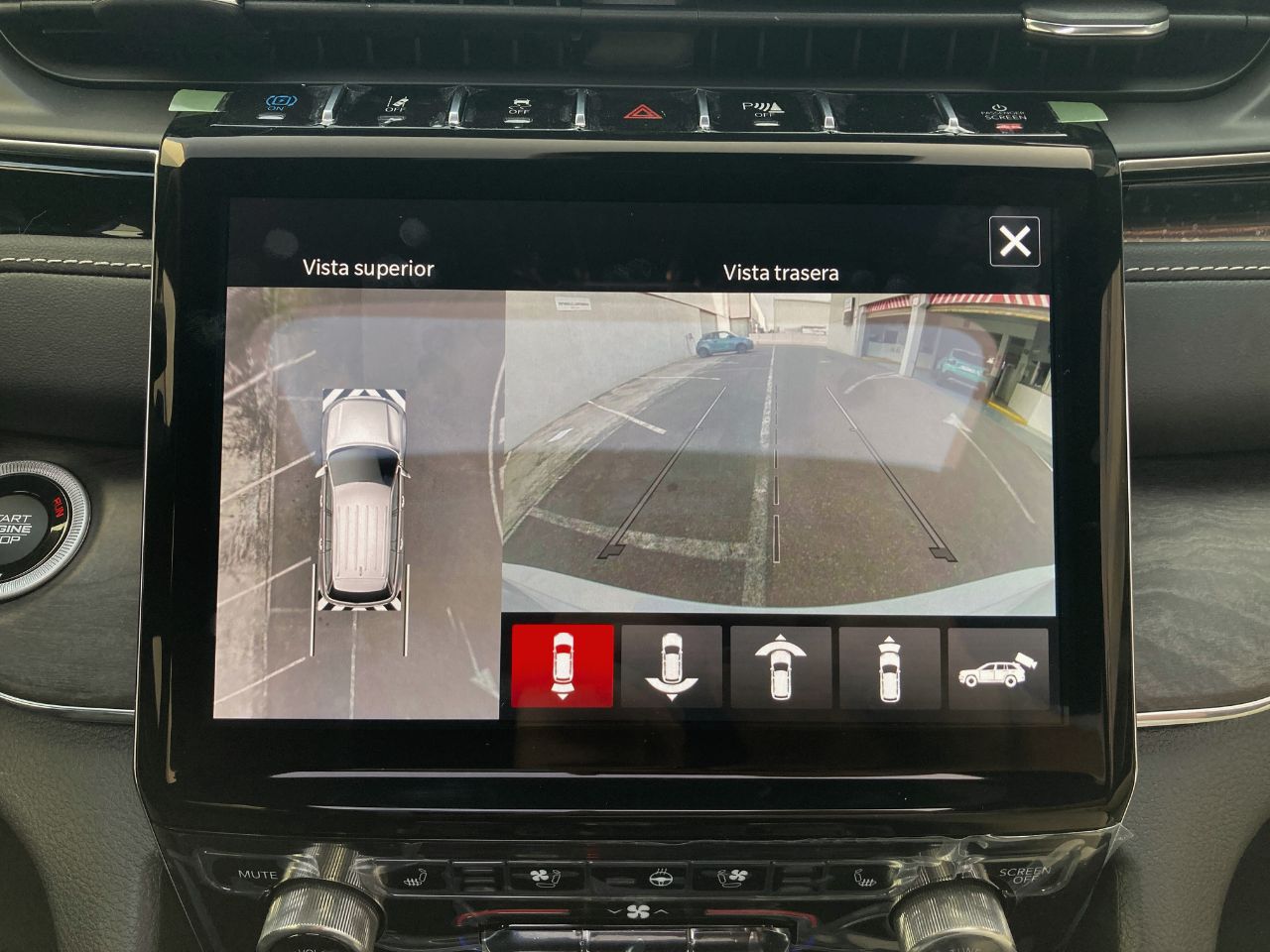 Jeep Grand Cherokee   4xe 2.0 PHEV Overland - Foto 32