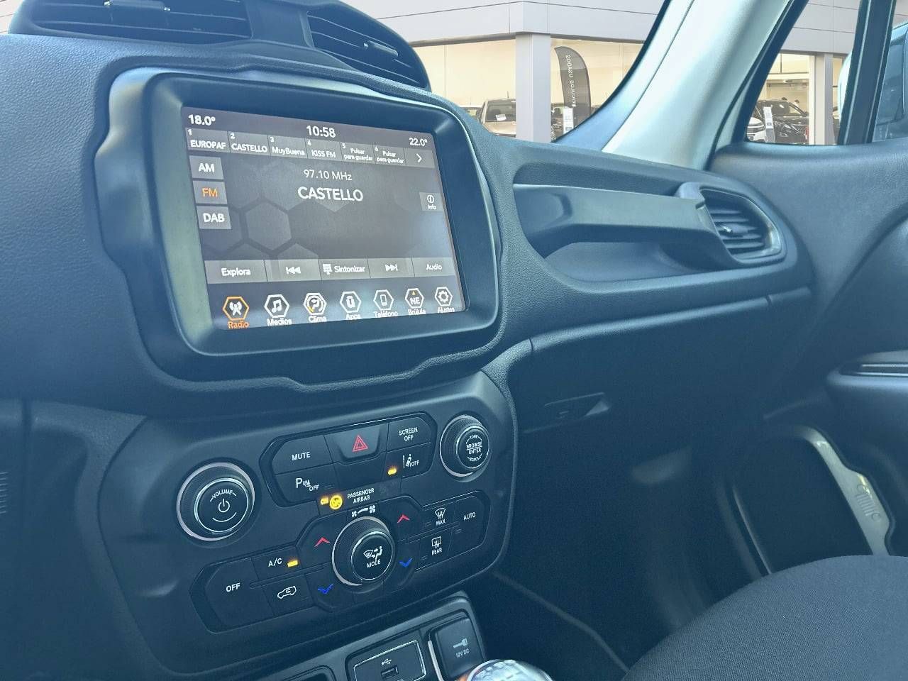 Jeep Renegade   1.0 Gasolina 88 kW (120 CV) Limited - Foto 16