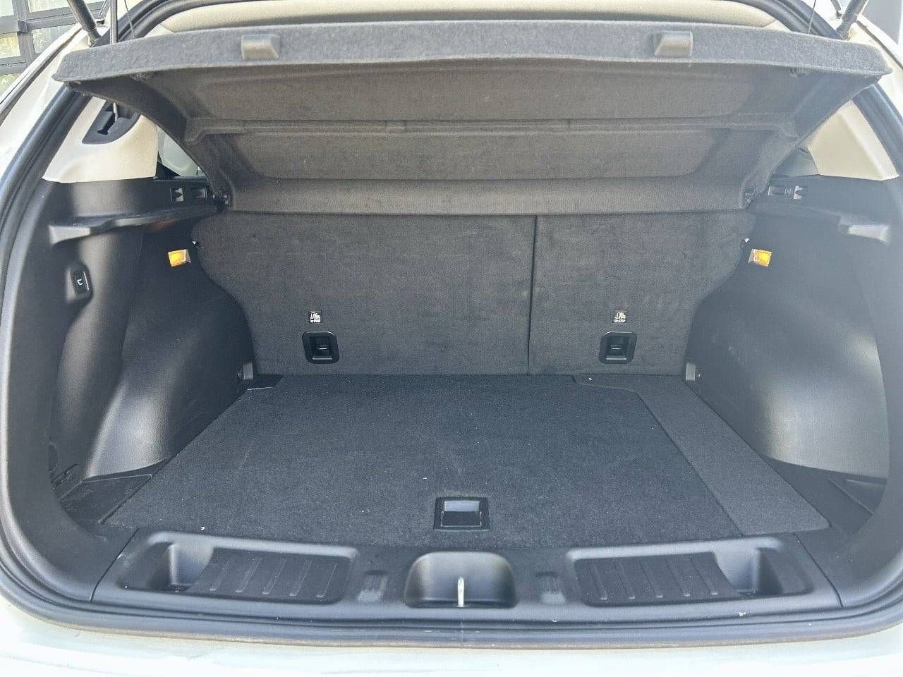 Jeep Compass  4Xe 1.3 PHEV 140kW(190CV)  AT AWD Limited - Foto 8