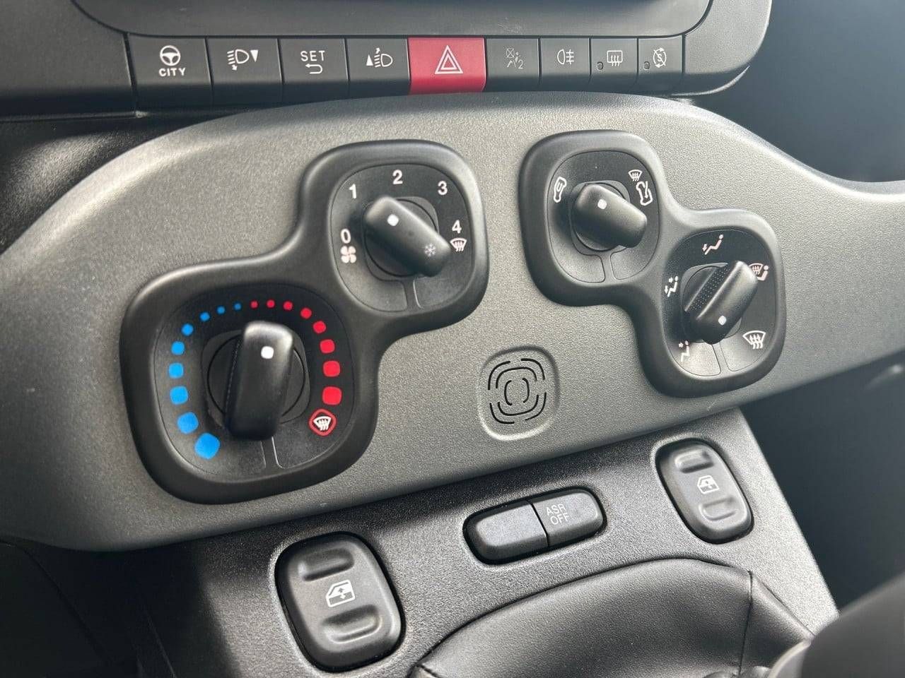 Fiat Panda   Hybrid 1.0 Gse 51kw (70CV) City Life - Foto 18