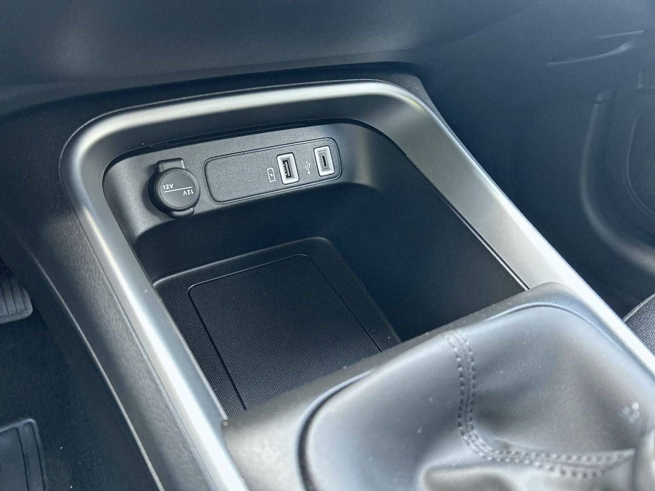 Jeep Avenger  1.2 G 74kW (100CV) Altitude - Foto 23