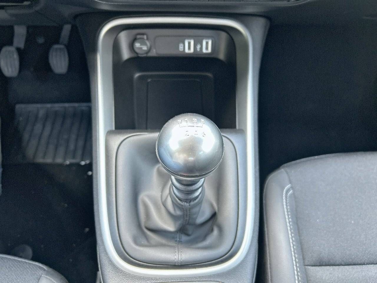 Jeep Avenger  1.2 G 74kW (100CV) Altitude - Foto 15