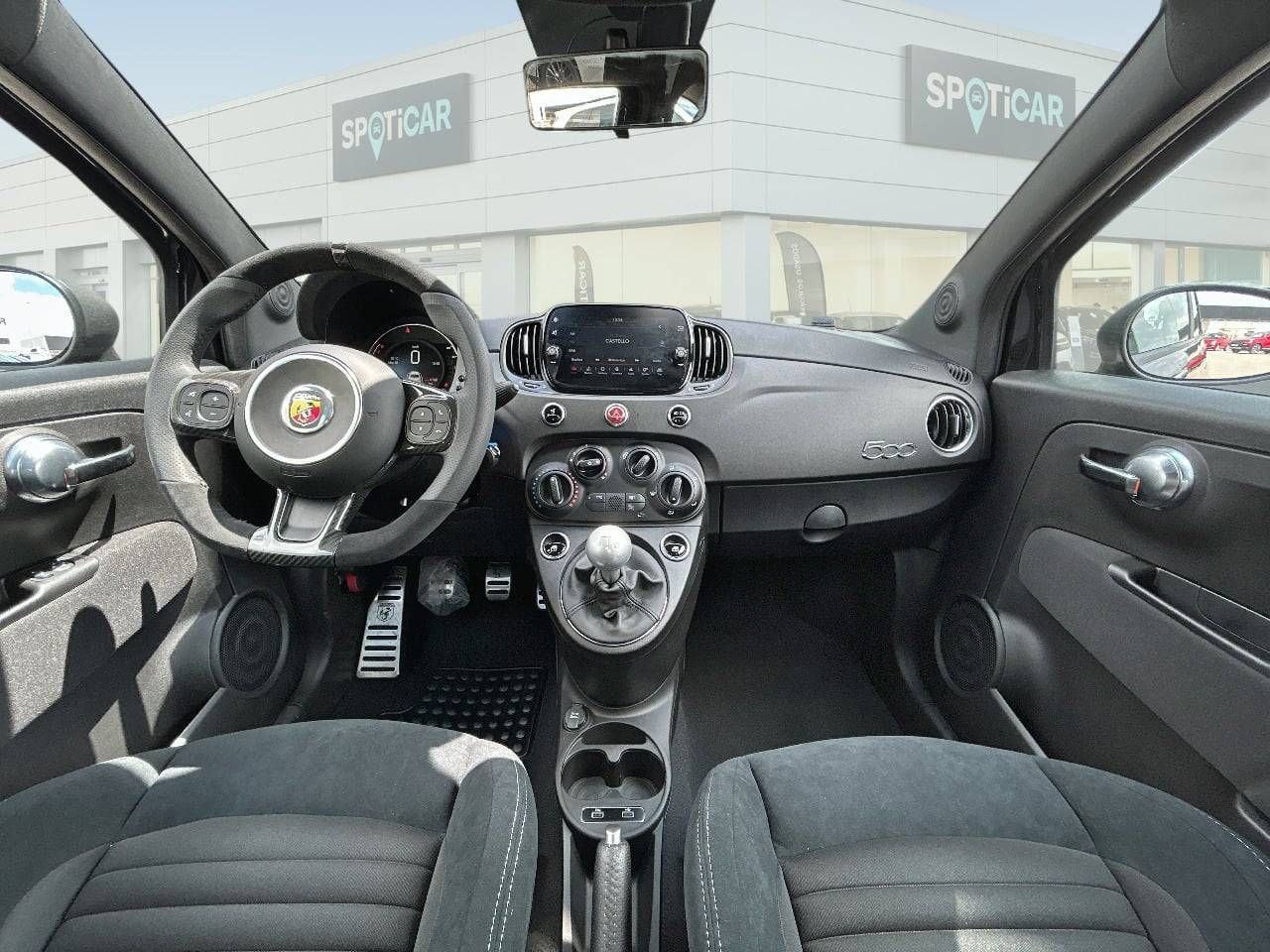 Abarth 500  695 1.4 16v TJet 132kW (180 CV) - - Foto 9