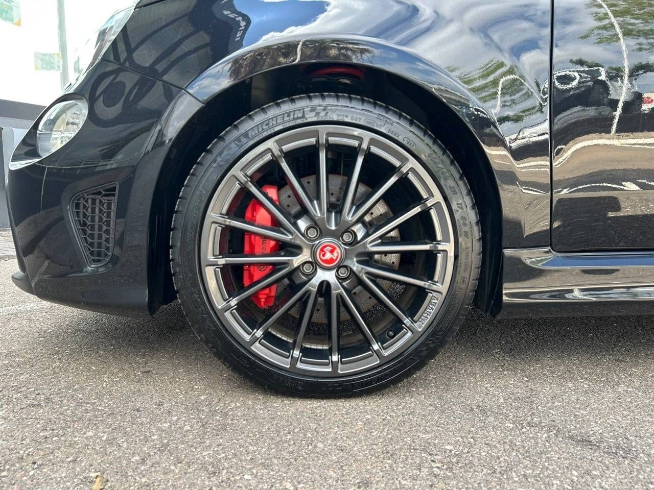Abarth 500  695 1.4 16v TJet 132kW (180 CV) - - Foto 12
