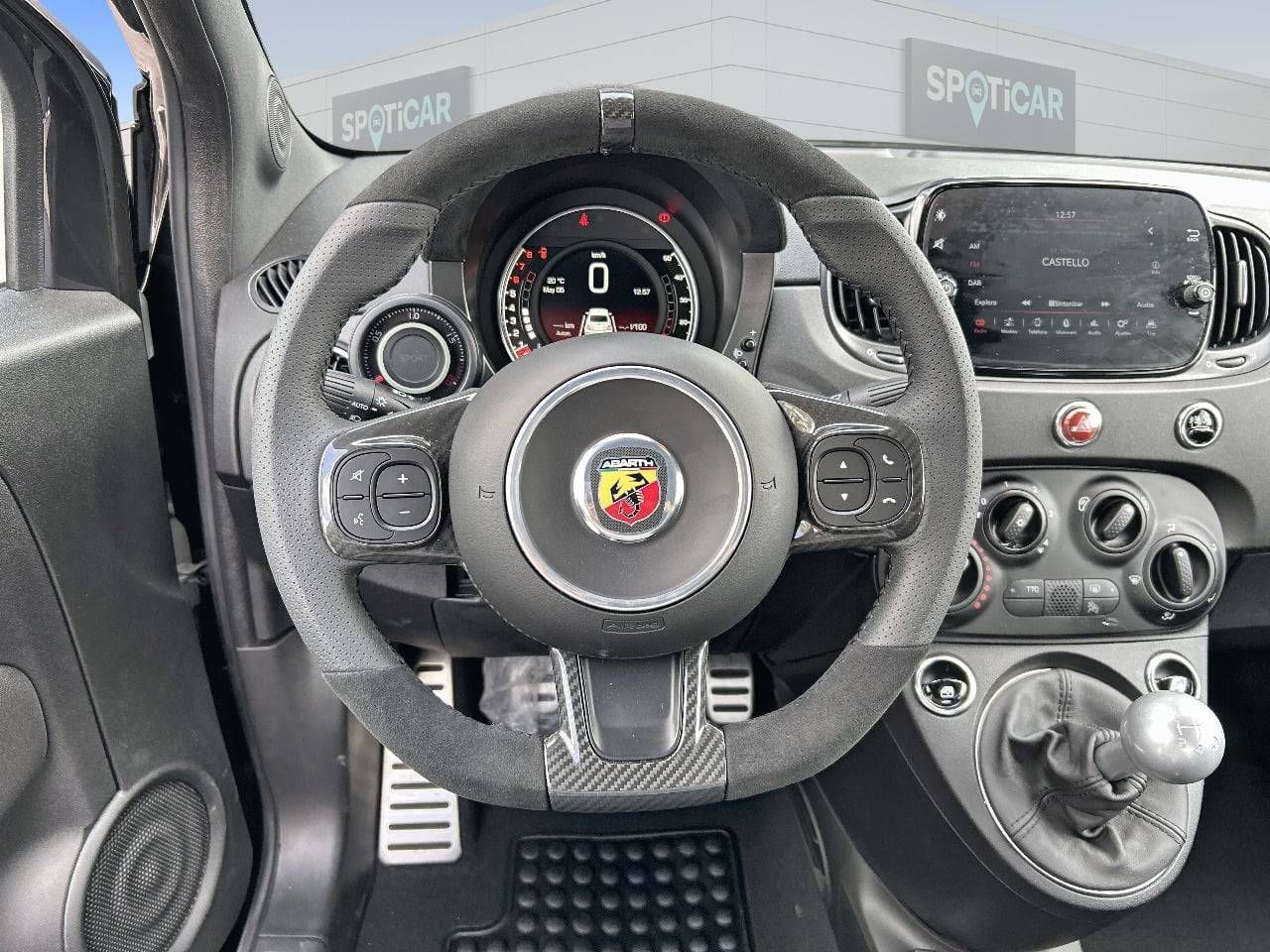Abarth 500  695 1.4 16v TJet 132kW (180 CV) - - Foto 14