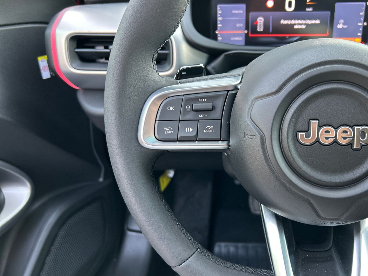 Jeep Avenger  1.2 eHybrid 81kW (110CV) Summit - Foto 17