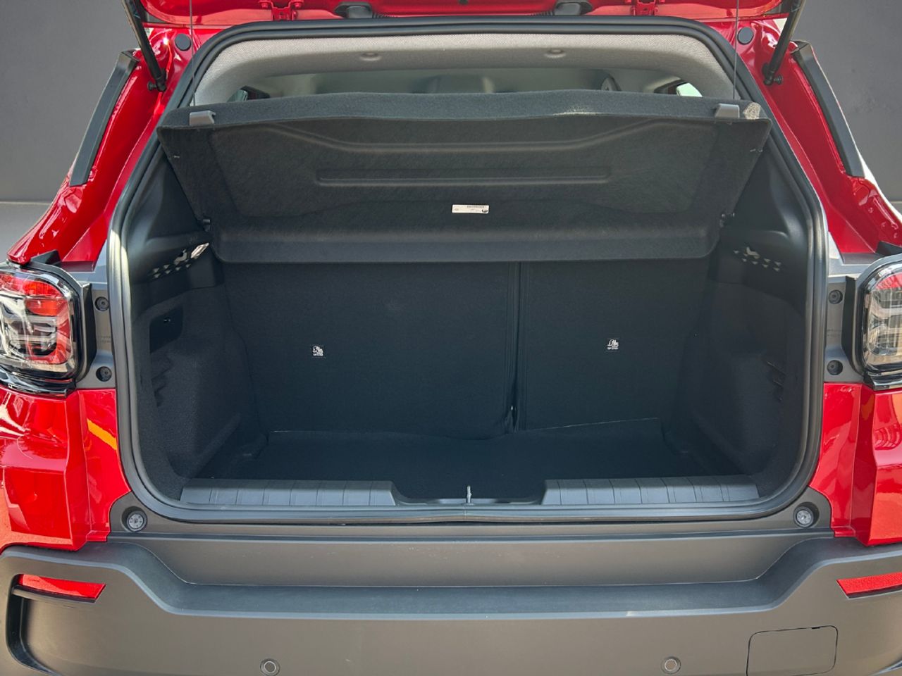 Jeep Avenger  1.2 eHybrid 81kW (110CV) Summit - Foto 7