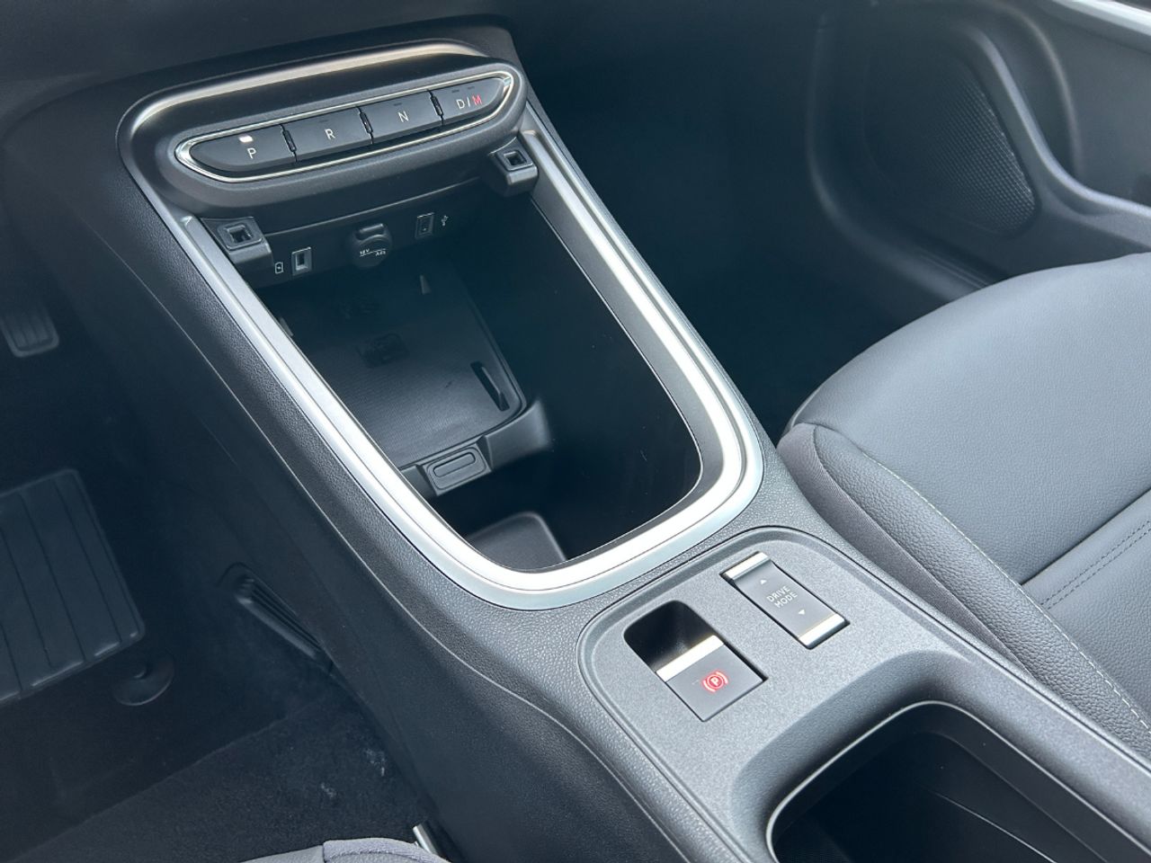 Jeep Avenger  1.2 eHybrid 81kW (110CV) Summit - Foto 25