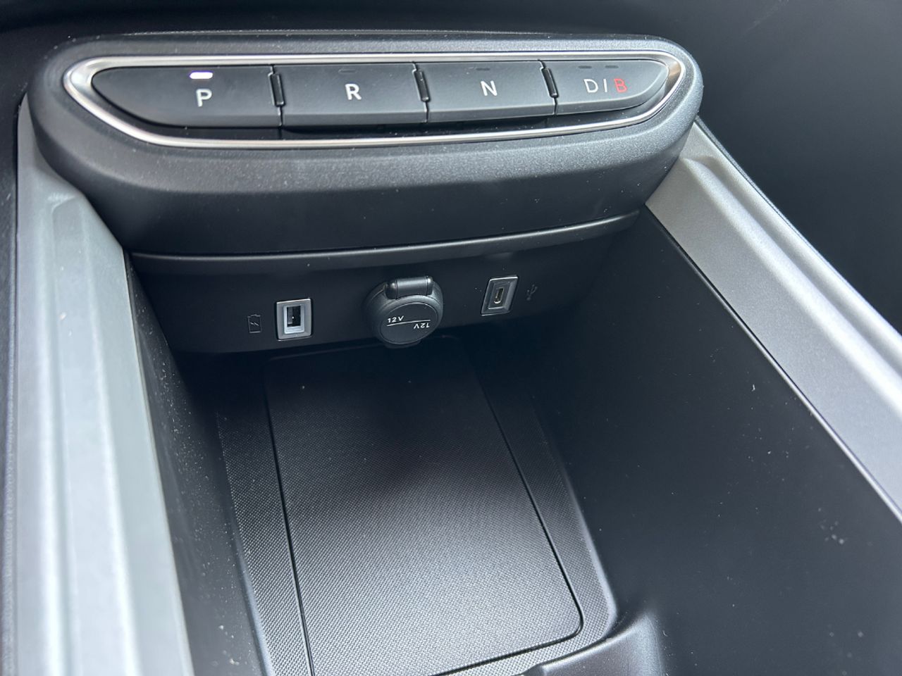 Jeep Avenger  BEV 115kW (156CV) Longitude - Foto 22