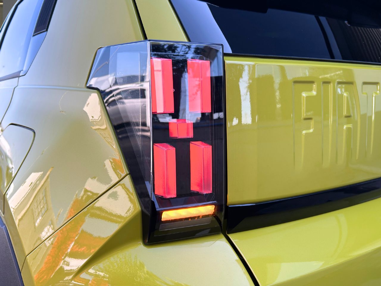 Fiat Grande Panda   MHEV 81kW (110cv) La Prima - Foto 28