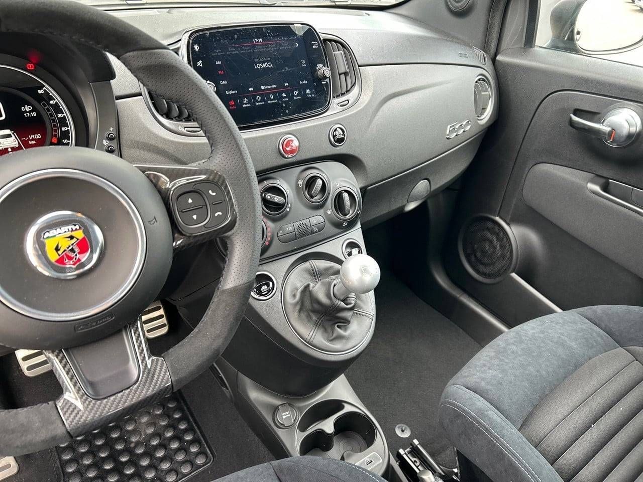 Abarth 500  695 1.4 16v TJet 132kW (180 CV) - - Foto 22