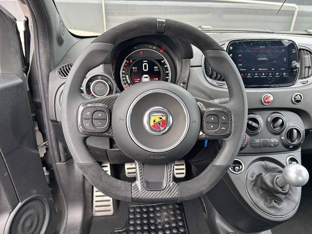 Abarth 500  695 1.4 16v TJet 132kW (180 CV) - - Foto 14
