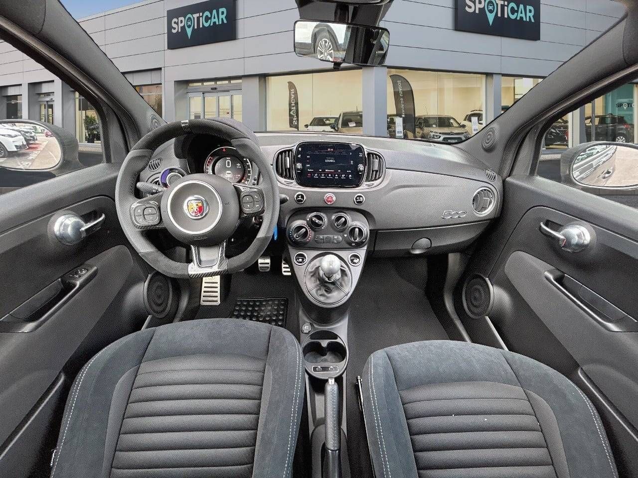 Abarth 500  695 1.4 16v TJet 132kW (180 CV) - - Foto 9