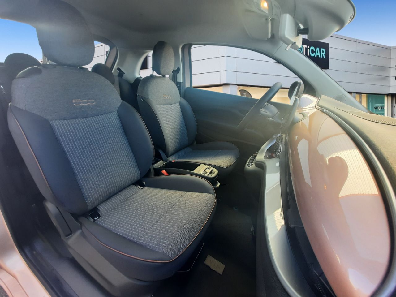 Fiat 500   Hb 320km 85kW (118CV) Icon - Foto 14